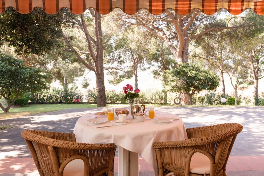 B&B Villa Il Poggetto Venturina Terme Exteriör bild
