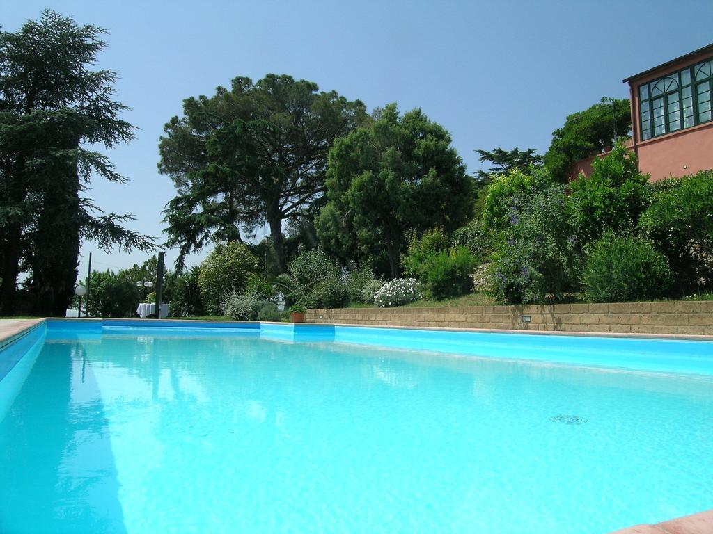 B&B Villa Il Poggetto Venturina Terme Exteriör bild